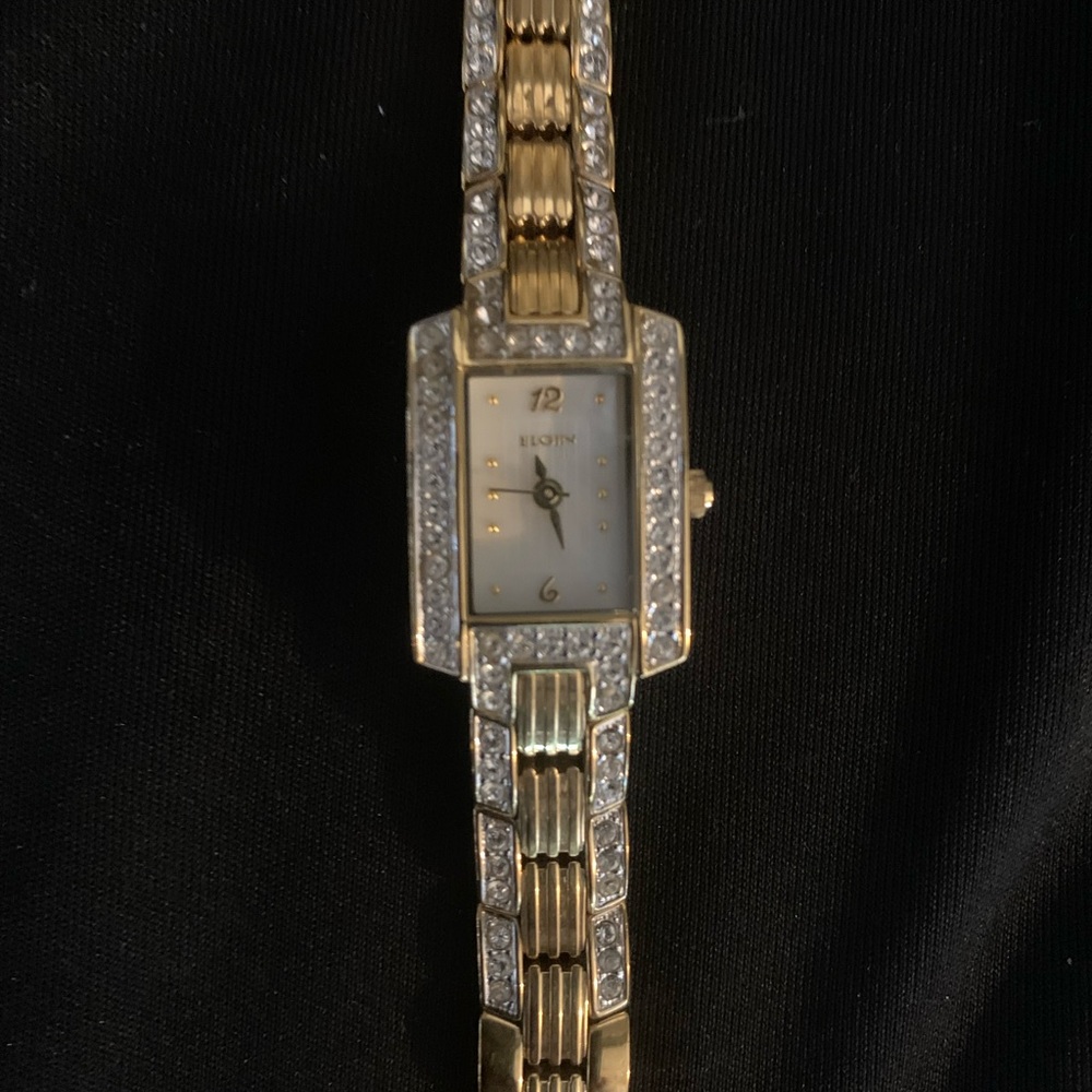 Beautiful women’s Elgin watch.
